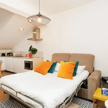 Upstays - 1 Bedroom - Center - Ac